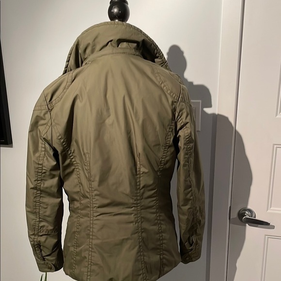 H&M Green Utility Jacket with Fleece Collar - Picture 9 of 9